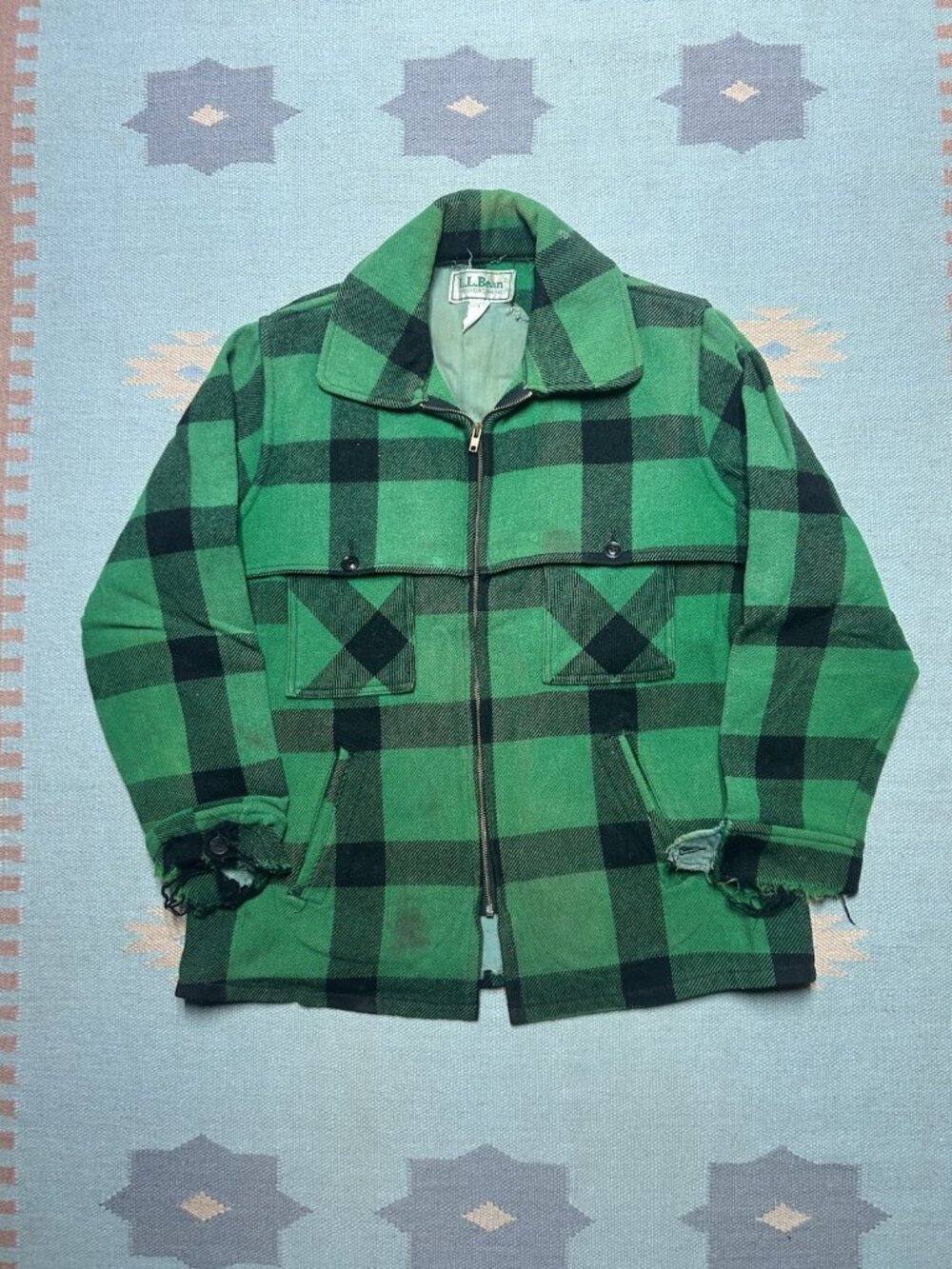 Vintage 80s LL Bean wool cruiser jacket green buffalo plaid distressed cape Lg